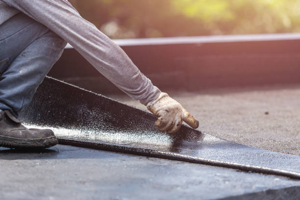 Professional Vapor Barrier Installation technician working in South River, NJ